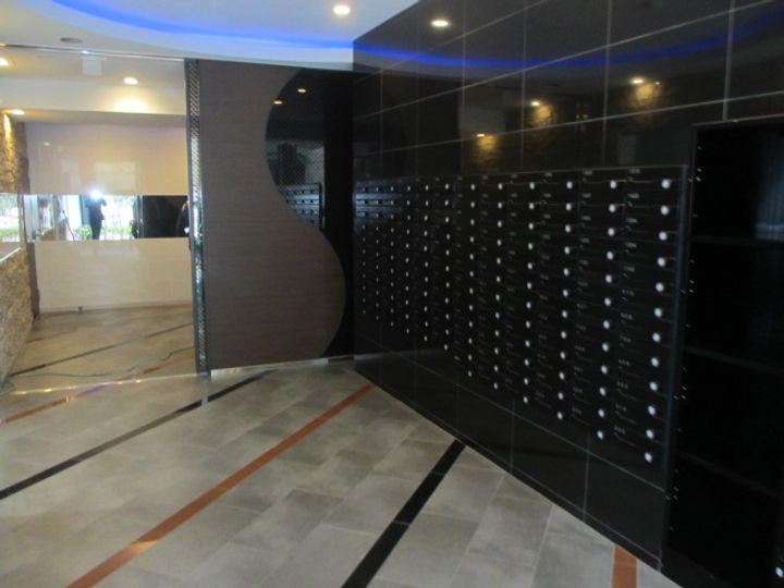 セレニテ神戸元町の地図