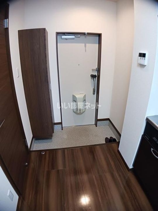 愛知県名古屋市中川区中郷2(アパート)の賃貸物件の玄関