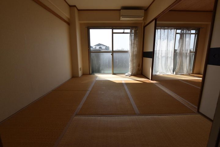 サンハイツの内装