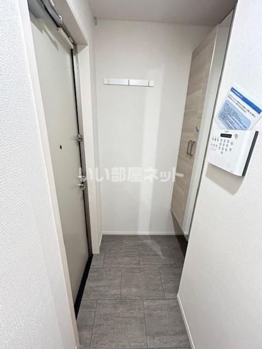 新潟県新潟市中央区幸西2(アパート)の賃貸物件の玄関