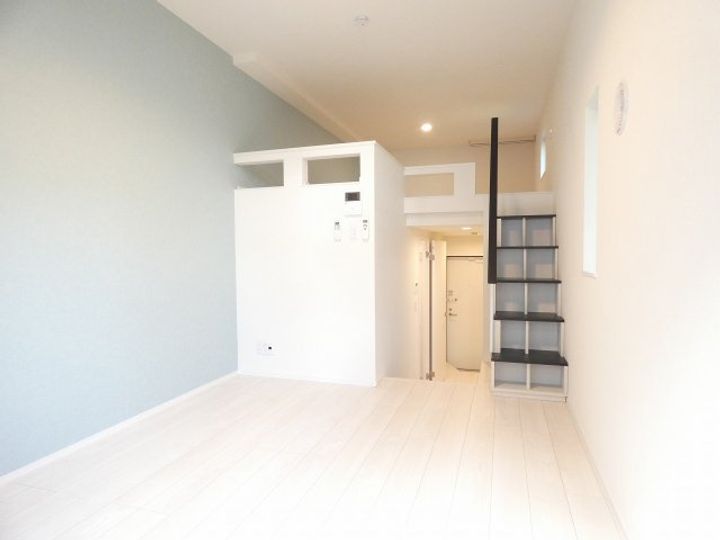 MONTBLANC ’s Harmonyの居間