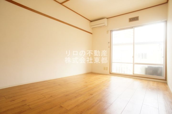 パナハイツMTの居間