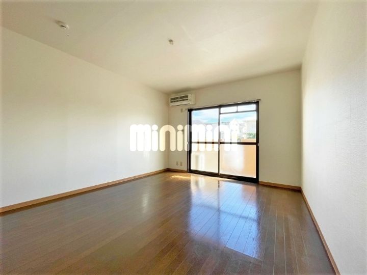 アネックス内山の内装