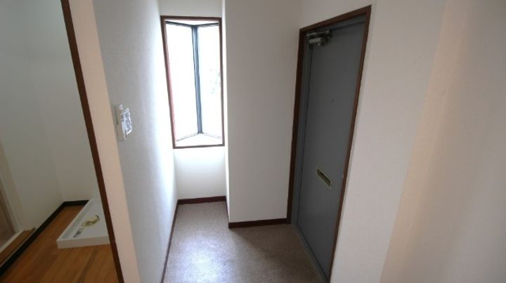 GM殿島町の玄関