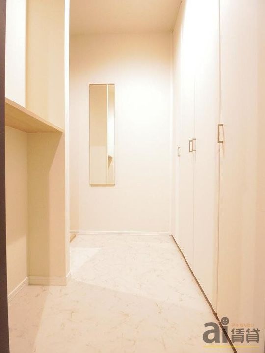 東京都東村山市栄町3(マンション)の賃貸物件の玄関