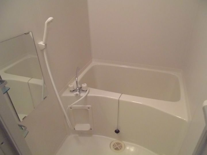 Glicina Masudayaの風呂