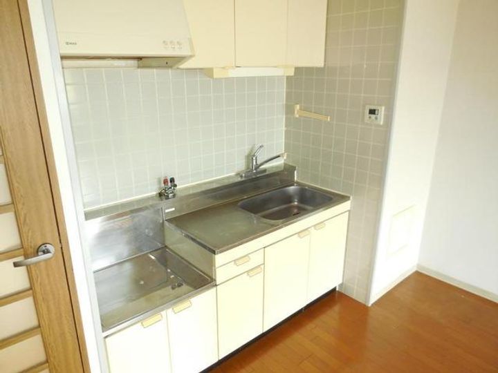 兵庫県神戸市西区伊川谷町潤和(マンション)の賃貸物件のキッチン