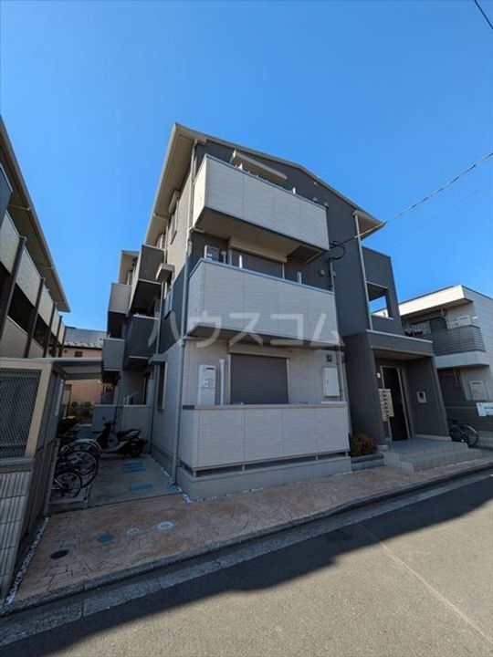 ピラタスXVIの外観