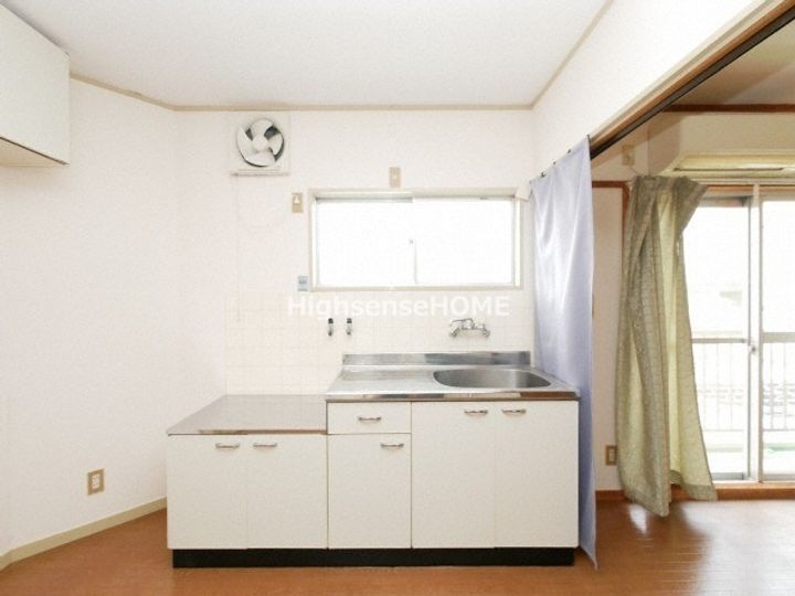 大阪府大阪市城東区諏訪4(マンション)の賃貸物件のキッチン