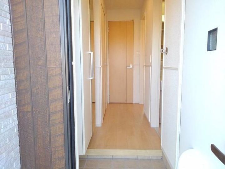 栃木県栃木市今泉町1(アパート)の賃貸物件の玄関