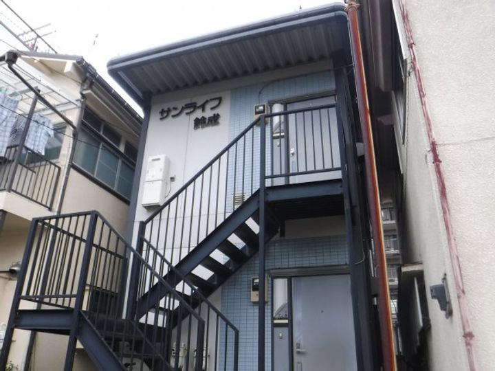 サンライフ鈴成の外観