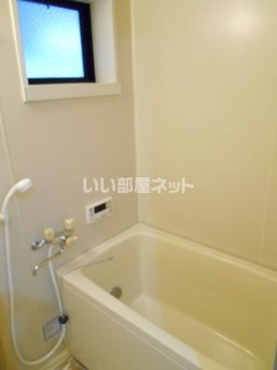 愛知県春日井市花長町1(アパート)の賃貸物件の風呂