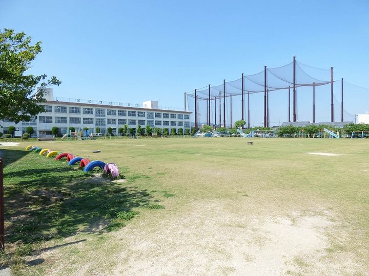 ワンプラム・Kの周辺