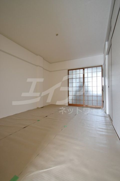 光マンションの居間