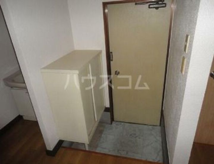 コーポ小川の玄関