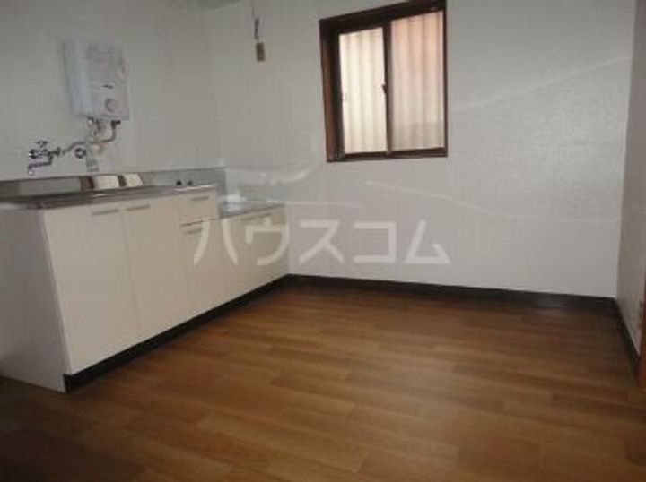 コーポ小川の居間