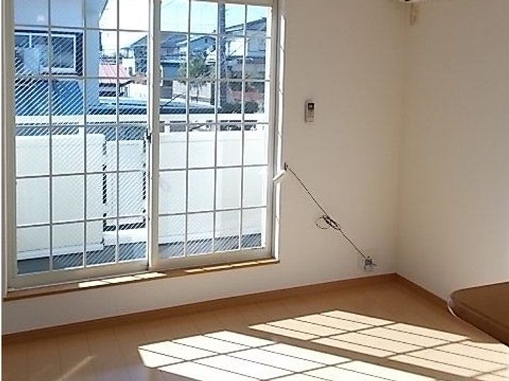神奈川県厚木市愛甲西2(アパート)の賃貸物件の居間