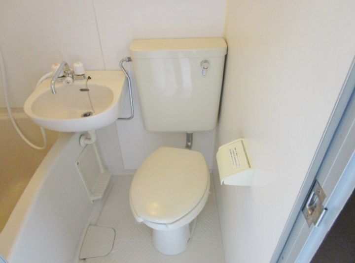 エム・ケイ3枚方公園の内装