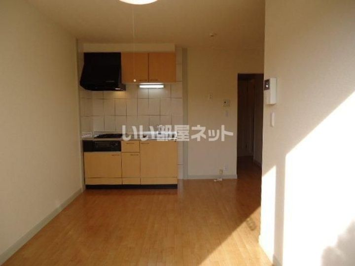 栃木県栃木市平井町(アパート)の賃貸物件の居間