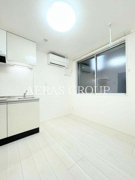 カインドネス南橋本の居間