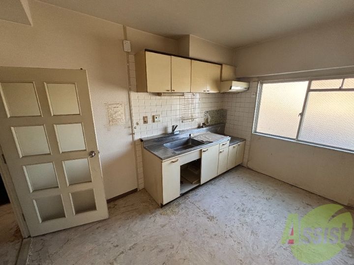 大和田ローズマンションの居間