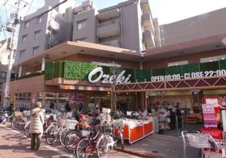 スターハイムの周辺