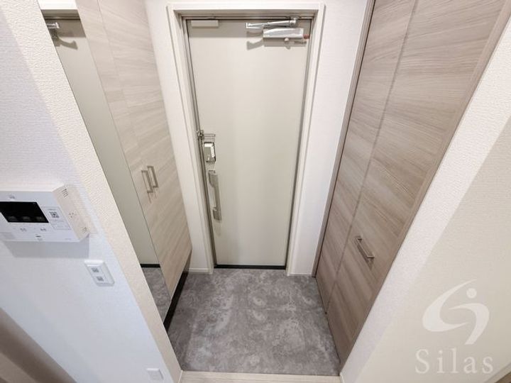 兵庫県西宮市青木町(アパート)の賃貸物件の玄関