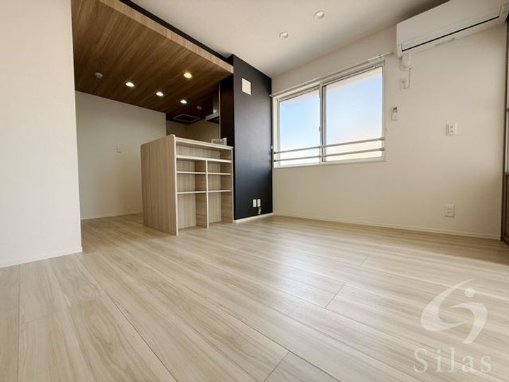 兵庫県西宮市青木町(アパート)の賃貸物件の居間