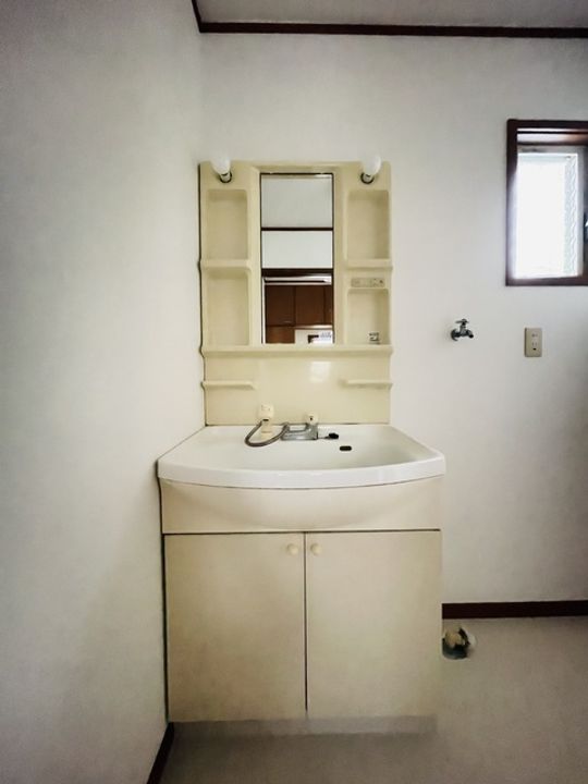 神奈川県横浜市旭区本宿町(一戸建)の賃貸物件の内装