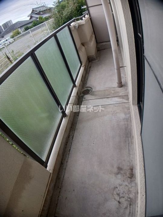 シャルル岩出の内装