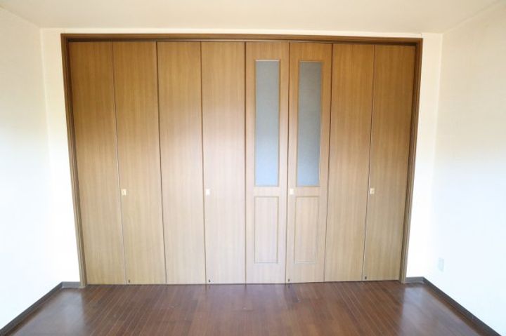 ビアンネートル新保の居間