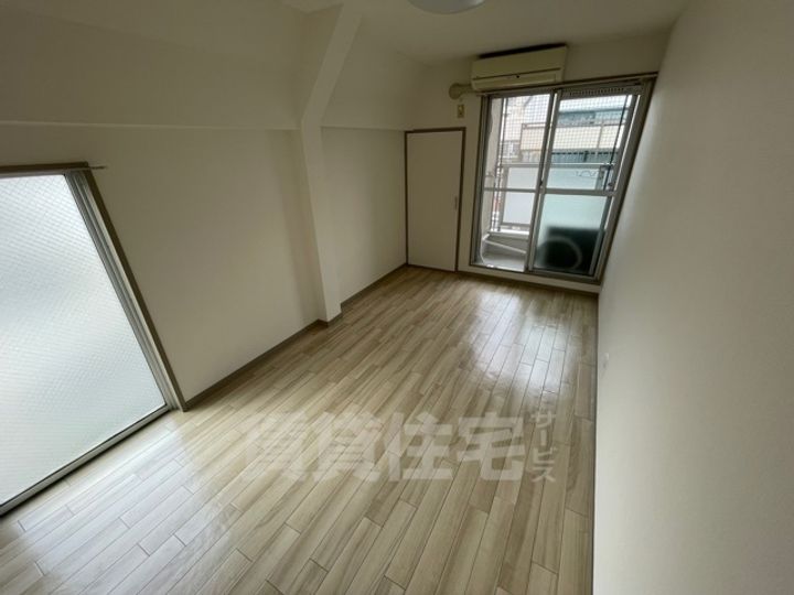 大阪府高槻市芥川町1(マンション)の賃貸物件の内装