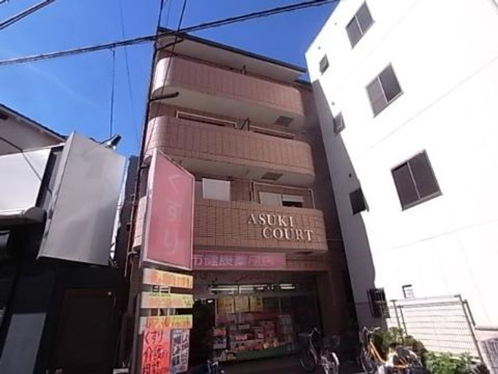 アスキーコートの外観