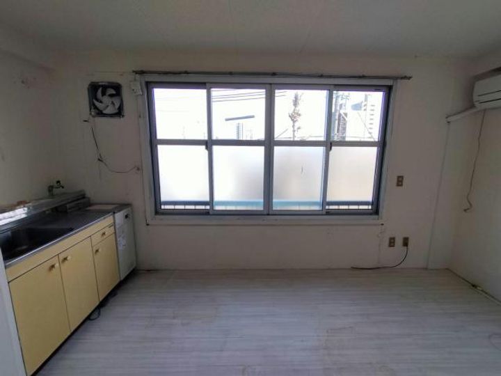 静岡県浜松市中央区北寺島町(マンション)の賃貸物件の居間