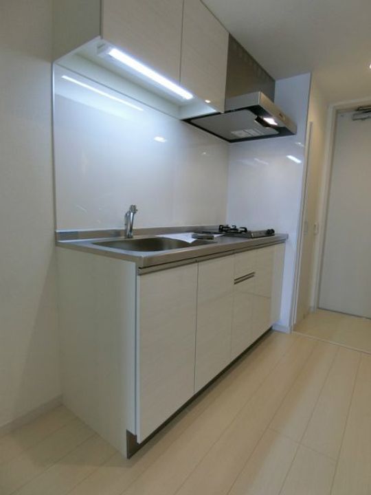 埼玉県吉川市高富1(マンション)の賃貸物件のキッチン