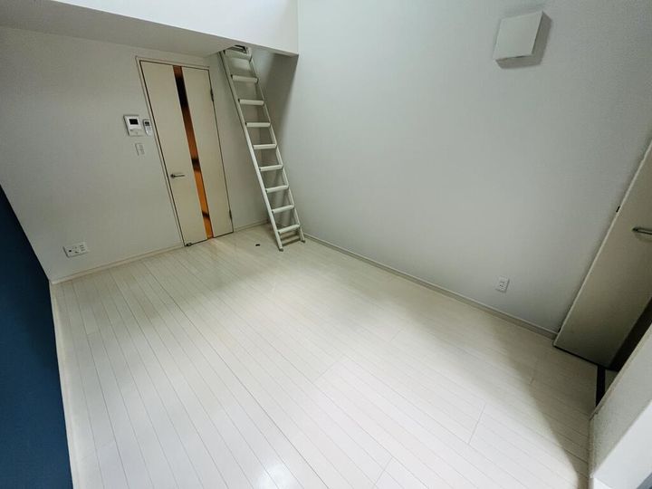 フォレスト長町の居間