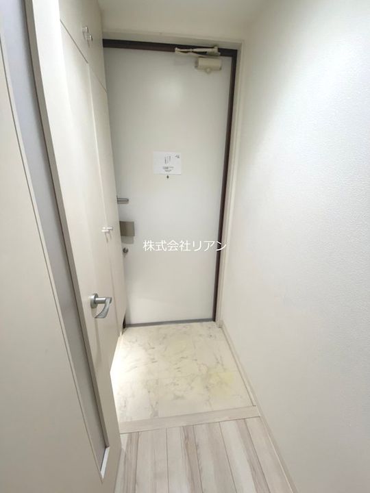 サンステージ曳舟の玄関