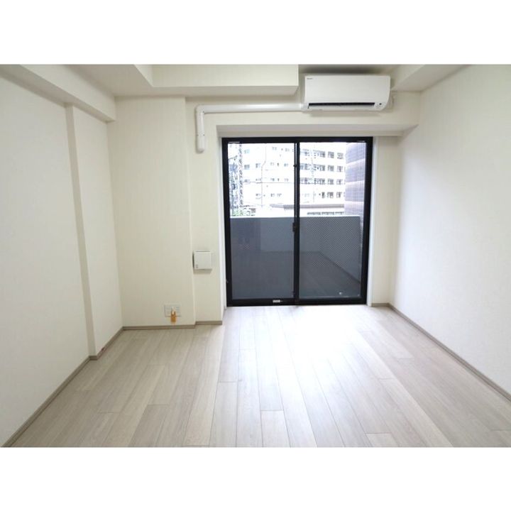 東京都新宿区下落合1(マンション)の賃貸物件の居間