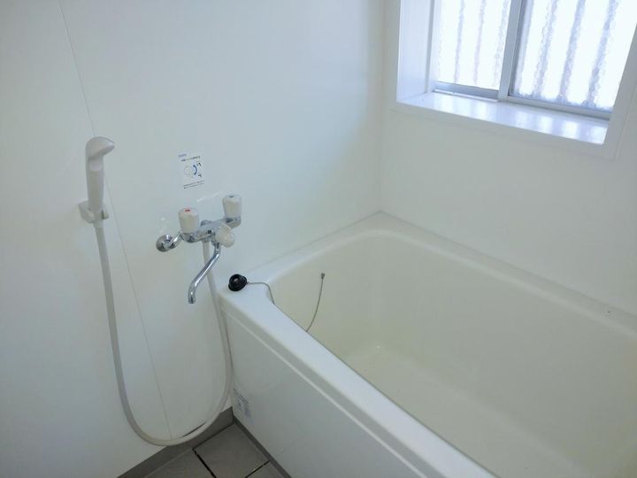 神奈川県三浦郡葉山町長柄(アパート)の賃貸物件の風呂