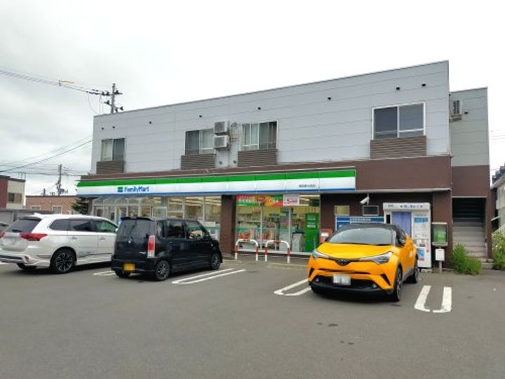 フルハウスラフレシヤの周辺