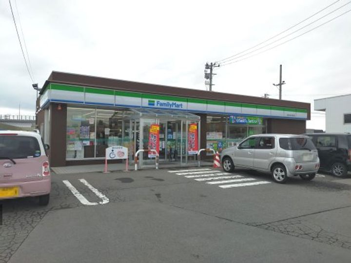 フルハウスラフレシヤの周辺