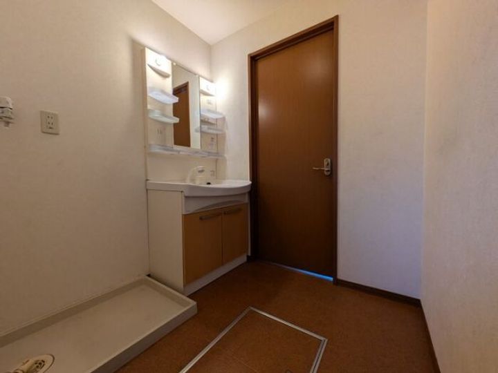 シャルムタウン開成 B棟の内装