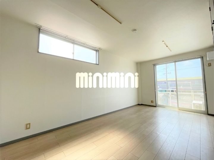 オーターミルの内装