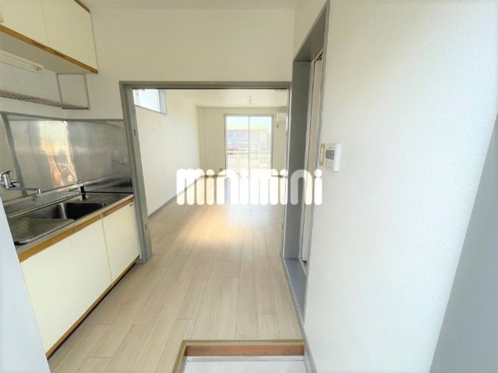 オーターミルの玄関