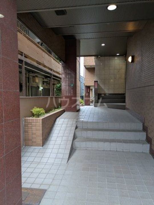 第6千代鶴ビルの地図