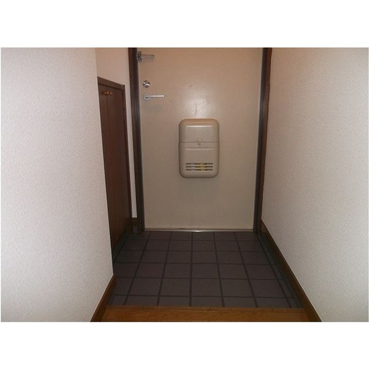 ボナーシュモア Iの玄関