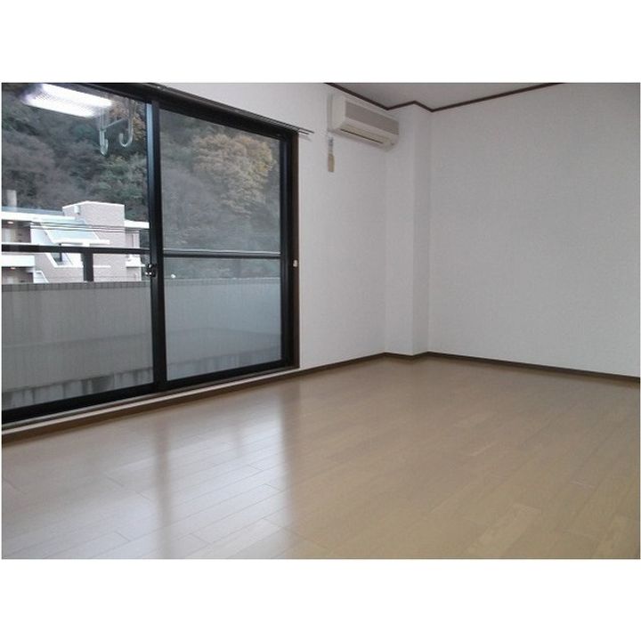 ボナーシュモア Iの居間