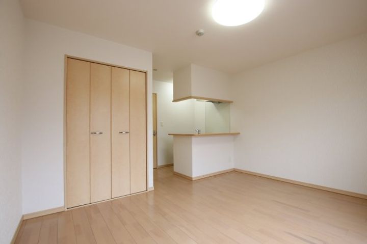 ルミナス大美野の居間