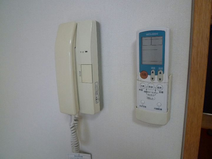 厚木アザレアビルの内装