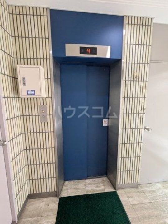 加賀ビルの地図